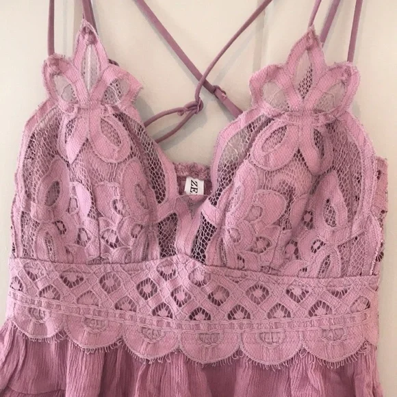 Zenana Crochet Lace Top - Picture 4 of 8